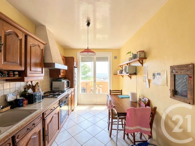 Appartement F4 à vendre - 3 pièces - 78.0 m2 - GRIGNY - 69 - RHONE-ALPES - Century 21 Hestia Ldi