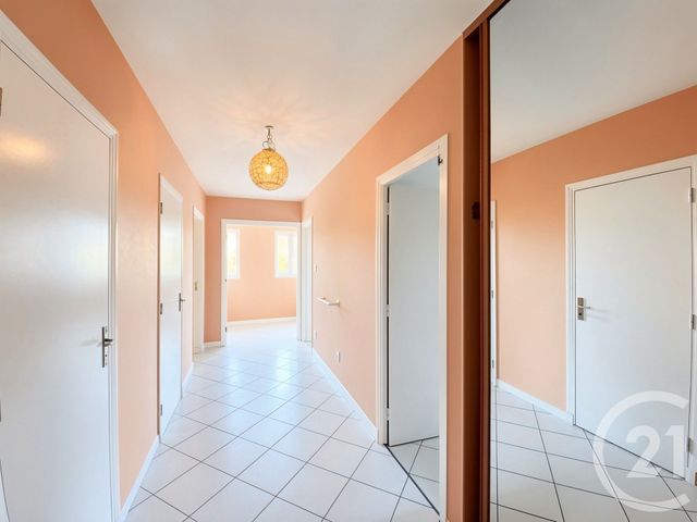 Appartement F4 à vendre - 3 pièces - 78.0 m2 - GRIGNY - 69 - RHONE-ALPES - Century 21 Hestia Ldi