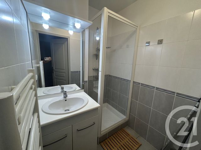 Appartement F3 à louer - 2 pièces - 50.31 m2 - GRIGNY - 69 - RHONE-ALPES - Century 21 Hestia Ldi