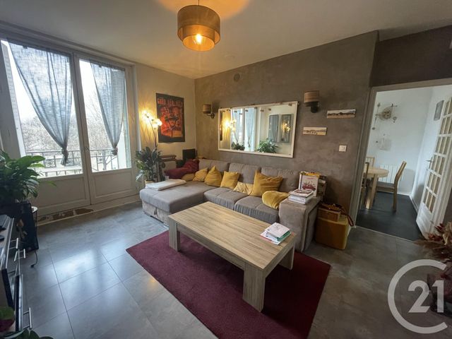 Appartement F3 à louer GRIGNY