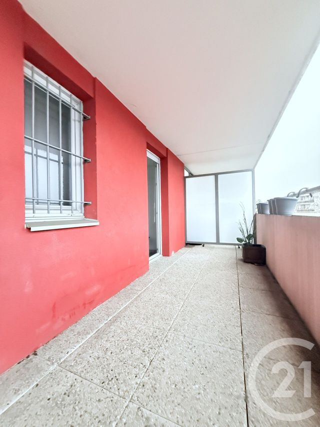 Appartement F4 à vendre - 5 pièces - 96.0 m2 - GRIGNY - 69 - RHONE-ALPES - Century 21 Hestia Ldi