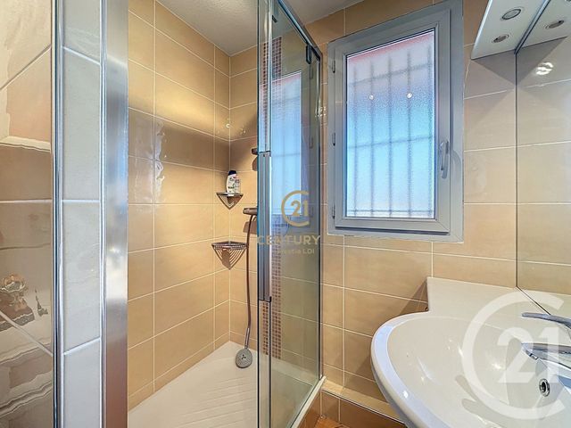 Appartement F4 à vendre - 5 pièces - 96.0 m2 - GRIGNY - 69 - RHONE-ALPES - Century 21 Hestia Ldi