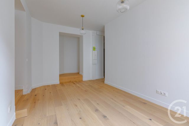 Appartement F2 à vendre - 2 pièces - 50.11 m2 - ST GENIS LAVAL - 69 - RHONE-ALPES - Century 21 Hestia Ldi