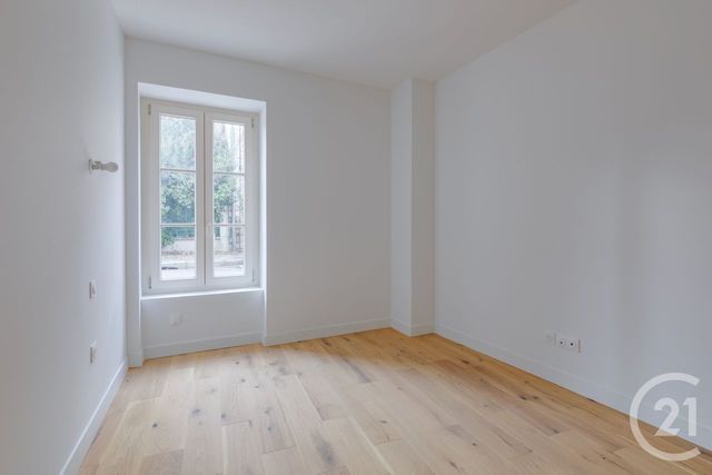 Appartement F2 à vendre - 2 pièces - 37.1 m2 - ST GENIS LAVAL - 69 - RHONE-ALPES - Century 21 Hestia Ldi