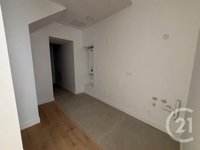 Afficher la photo en grand Appartement F2 à vendre - 2 pièces - 37.1 m2 - ST GENIS LAVAL - 69 - RHONE-ALPES - Century 21 Hestia Ldi