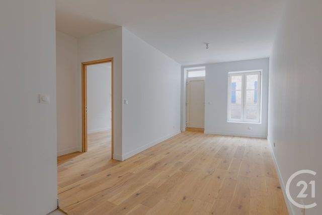 Appartement F2 à vendre - 2 pièces - 37.1 m2 - ST GENIS LAVAL - 69 - RHONE-ALPES - Century 21 Hestia Ldi