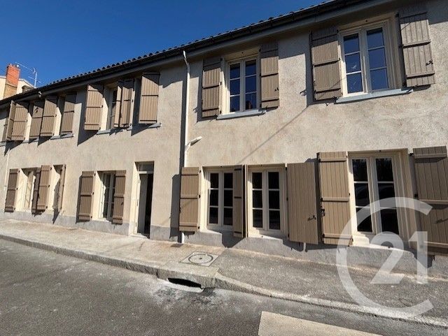 Appartement à vendre - 2 pièces - 42.2 m2 - ST GENIS LAVAL - 69 - RHONE-ALPES - Century 21 Hestia Ldi