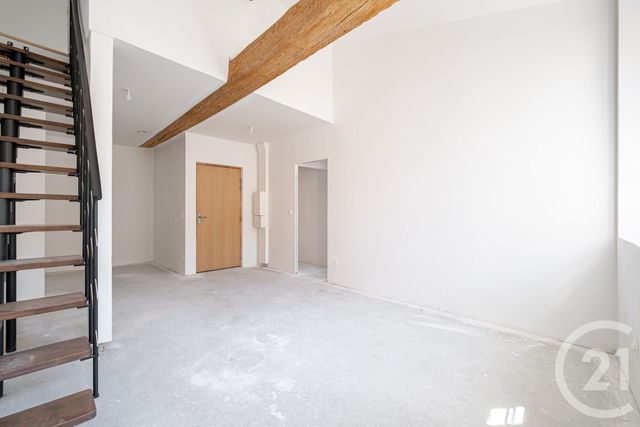 Appartement F3 à vendre - 3 pièces - 63.3 m2 - ST GENIS LAVAL - 69 - RHONE-ALPES - Century 21 Hestia Ldi