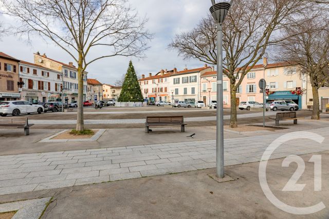 Appartement F3 à vendre - 3 pièces - 63.3 m2 - ST GENIS LAVAL - 69 - RHONE-ALPES - Century 21 Hestia Ldi