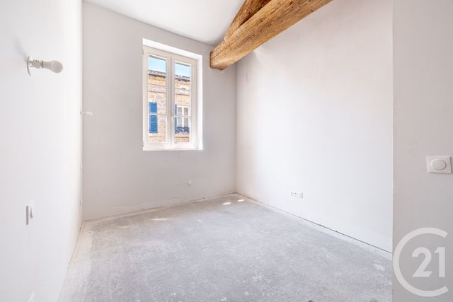 Appartement F3 à vendre - 3 pièces - 63.3 m2 - ST GENIS LAVAL - 69 - RHONE-ALPES - Century 21 Hestia Ldi