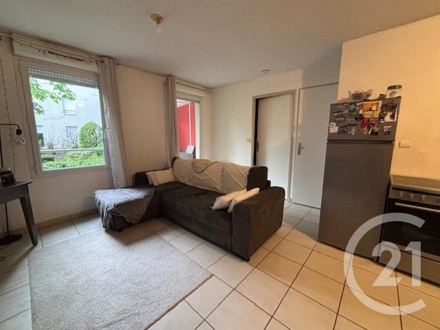 Appartement F2 à vendre - 2 pièces - 42.0 m2 - GRIGNY - 69 - RHONE-ALPES - Century 21 Hestia Ldi