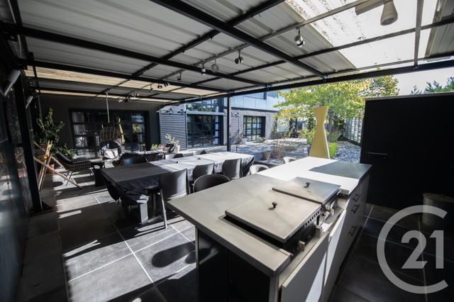 maison à vendre - 6 pièces - 295.0 m2 - ST MARTIN LA PLAINE - 42 - RHONE-ALPES - Century 21 Hestia Ldi