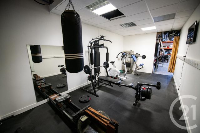 maison à vendre - 6 pièces - 295.0 m2 - ST MARTIN LA PLAINE - 42 - RHONE-ALPES - Century 21 Hestia Ldi