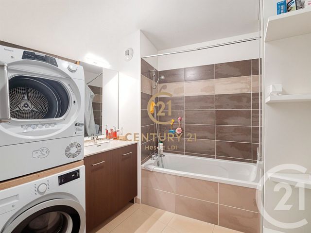 Appartement F4 à vendre - 4 pièces - 81.68 m2 - GRIGNY - 69 - RHONE-ALPES - Century 21 Hestia Ldi