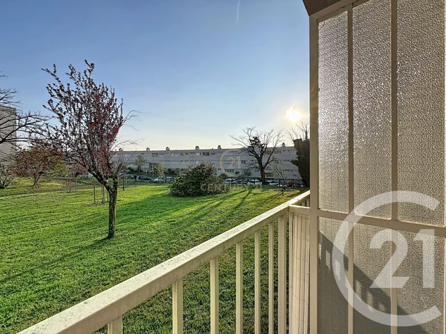 Appartement F4 à vendre - 4 pièces - 74.43 m2 - GRIGNY - 69 - RHONE-ALPES - Century 21 Hestia Ldi