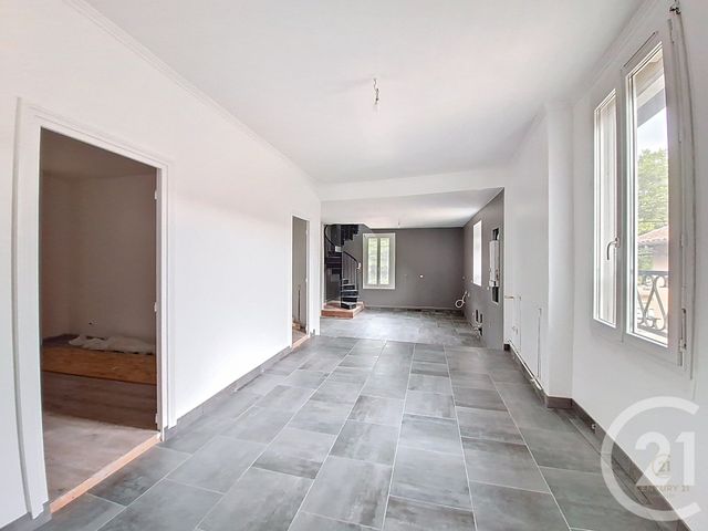 Appartement Duplex à vendre - 5 pièces - 107.51 m2 - GIVORS - 69 - RHONE-ALPES - Century 21 Hestia Ldi