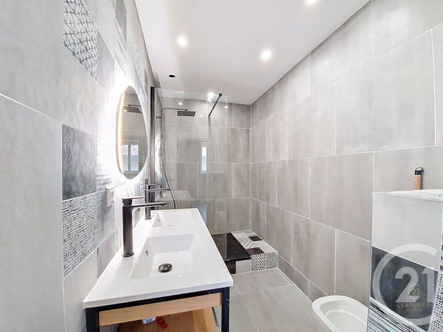 Appartement Duplex à vendre - 5 pièces - 107.51 m2 - GIVORS - 69 - RHONE-ALPES - Century 21 Hestia Ldi