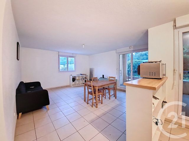 Appartement F3 à vendre - 3 pièces - 63.14 m2 - GRIGNY - 69 - RHONE-ALPES - Century 21 Hestia Ldi