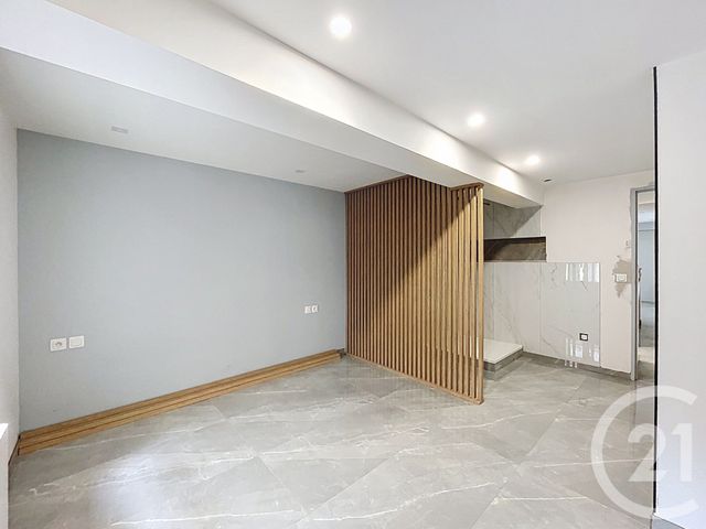 Afficher la photo en grand Appartement à vendre - 2 pièces - 44.31 m2 - GIVORS - 69 - RHONE-ALPES - Century 21 Hestia Ldi