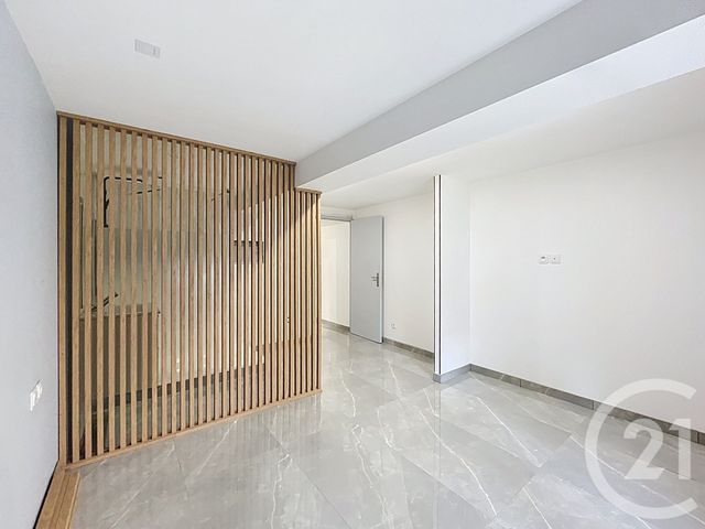 Afficher la photo en grand Appartement à vendre - 2 pièces - 44.31 m2 - GIVORS - 69 - RHONE-ALPES - Century 21 Hestia Ldi