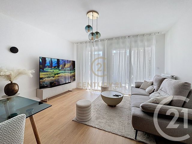 Appartement F3 à vendre - 3 pièces - 61.0 m2 - GIVORS - 69 - RHONE-ALPES - Century 21 Hestia Ldi