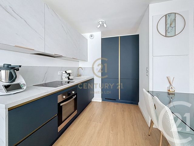 Appartement F3 à vendre - 3 pièces - 61.0 m2 - GIVORS - 69 - RHONE-ALPES - Century 21 Hestia Ldi