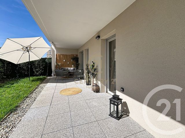 Appartement F3 à vendre - 3 pièces - 61.0 m2 - GIVORS - 69 - RHONE-ALPES - Century 21 Hestia Ldi