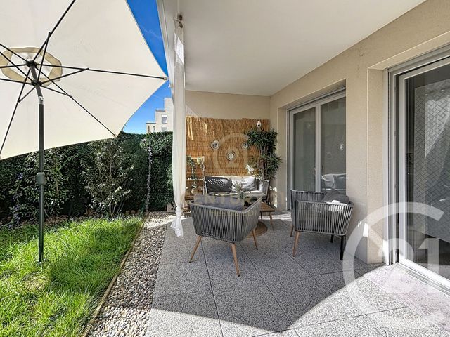 Appartement F3 à vendre - 3 pièces - 61.0 m2 - GIVORS - 69 - RHONE-ALPES - Century 21 Hestia Ldi