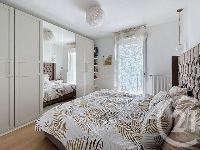 Appartement F3 à vendre - 3 pièces - 61.0 m2 - GIVORS - 69 - RHONE-ALPES - Century 21 Hestia Ldi