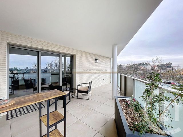 Appartement à vendre - 4 pièces - 80.8 m2 - DECINES CHARPIEU - 69 - RHONE-ALPES - Century 21 Hestia Ldi
