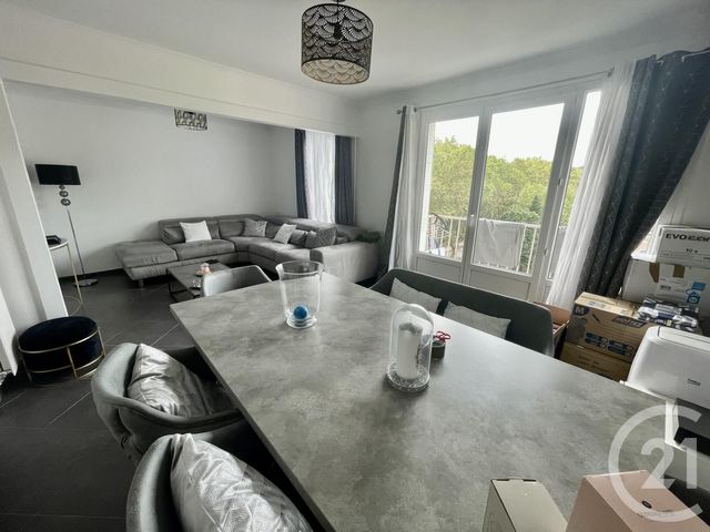 Appartement F3 à louer - 3 pièces - 67.31 m2 - GIVORS - 69 - RHONE-ALPES - Century 21 Hestia Ldi