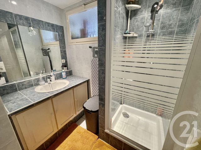 Appartement F3 à louer - 3 pièces - 67.31 m2 - GIVORS - 69 - RHONE-ALPES - Century 21 Hestia Ldi