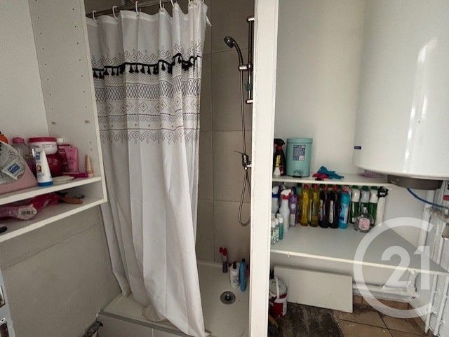 Appartement F4 à vendre - 4 pièces - 66.25 m2 - GRIGNY - 69 - RHONE-ALPES - Century 21 Hestia Ldi