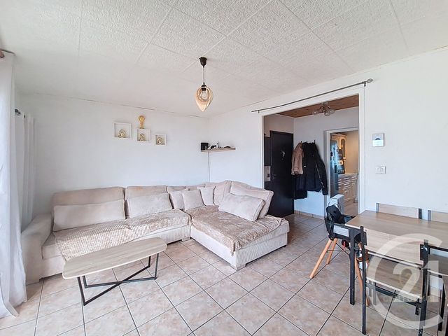 Appartement F4 à vendre - 4 pièces - 75.0 m2 - GRIGNY - 69 - RHONE-ALPES - Century 21 Hestia Ldi