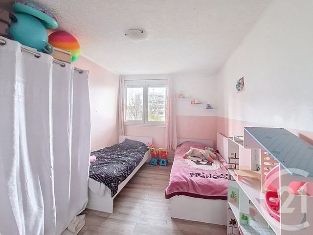 Appartement F4 à vendre - 4 pièces - 75.0 m2 - GRIGNY - 69 - RHONE-ALPES - Century 21 Hestia Ldi