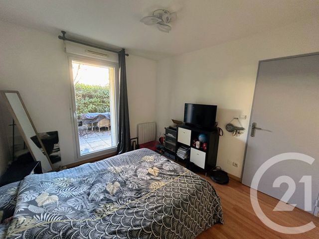 Appartement F2 à louer - 2 pièces - 47.06 m2 - SEREZIN DU RHONE - 69 - RHONE-ALPES - Century 21 Hestia Ldi