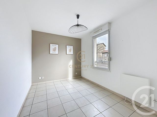 Appartement T3 à vendre - 3 pièces - 67.19 m2 - GRIGNY - 69 - RHONE-ALPES - Century 21 Hestia Ldi