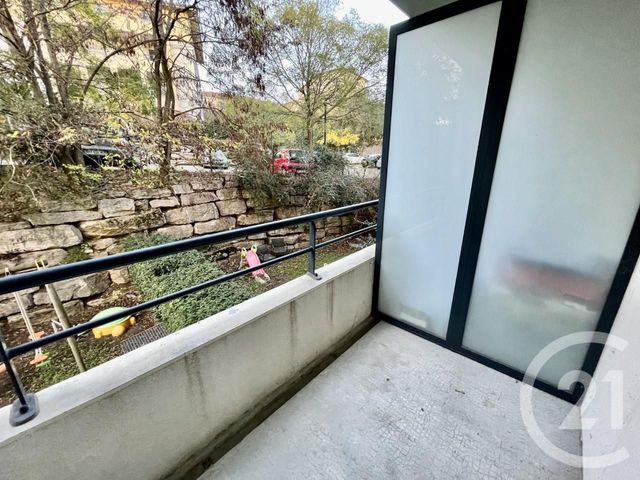 Appartement F3 à louer - 3 pièces - 63.55 m2 - GRIGNY - 69 - RHONE-ALPES - Century 21 Hestia Ldi