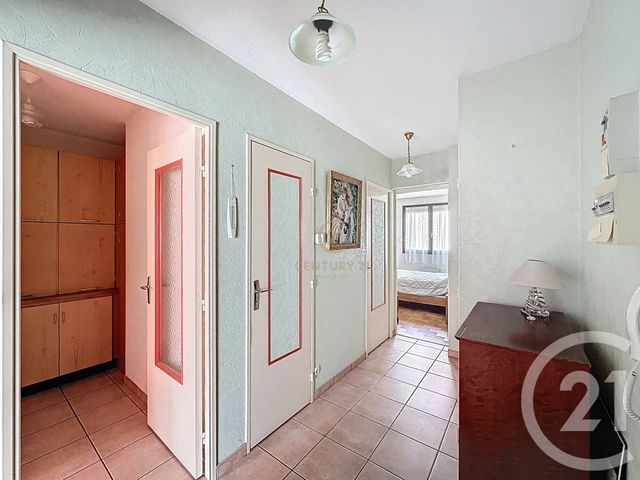Appartement F3 à vendre - 3 pièces - 63.0 m2 - GIVORS - 69 - RHONE-ALPES - Century 21 Hestia Ldi