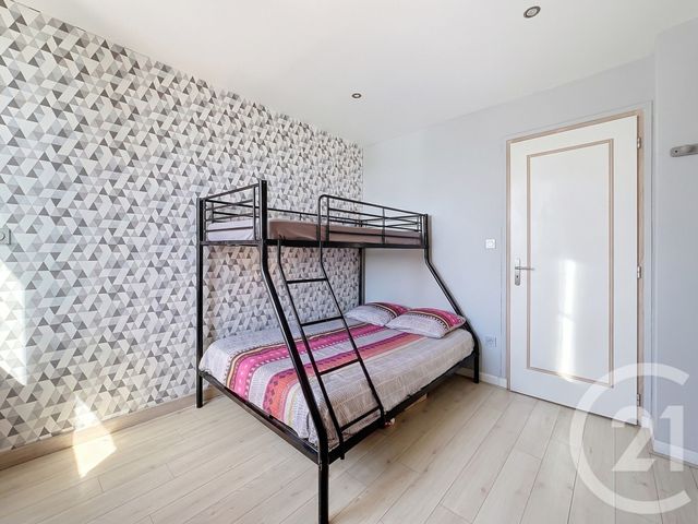 Appartement à vendre - 5 pièces - 98.0 m2 - ST ETIENNE - 42 - RHONE-ALPES - Century 21 Hestia Ldi