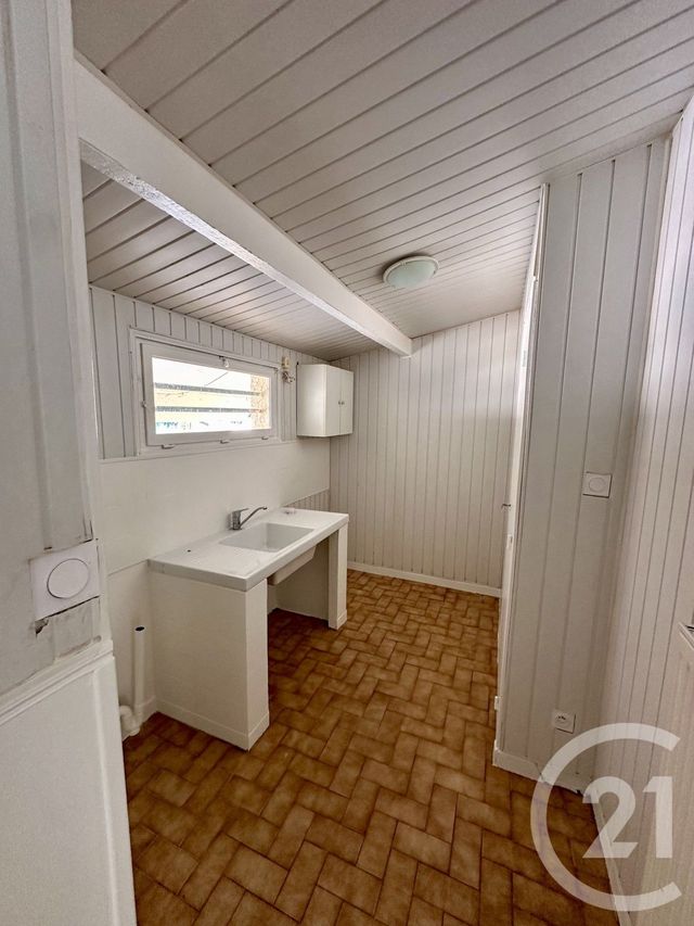 maison à louer - 4 pièces - 81.7 m2 - CHASSE SUR RHONE - 38 - RHONE-ALPES - Century 21 Hestia Ldi