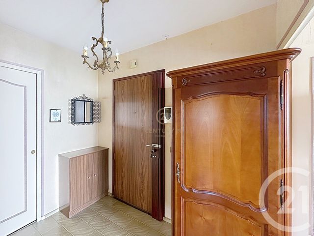 Appartement F3 à vendre - 3 pièces - 67.0 m2 - STE FOY LES LYON - 69 - RHONE-ALPES - Century 21 Hestia Ldi