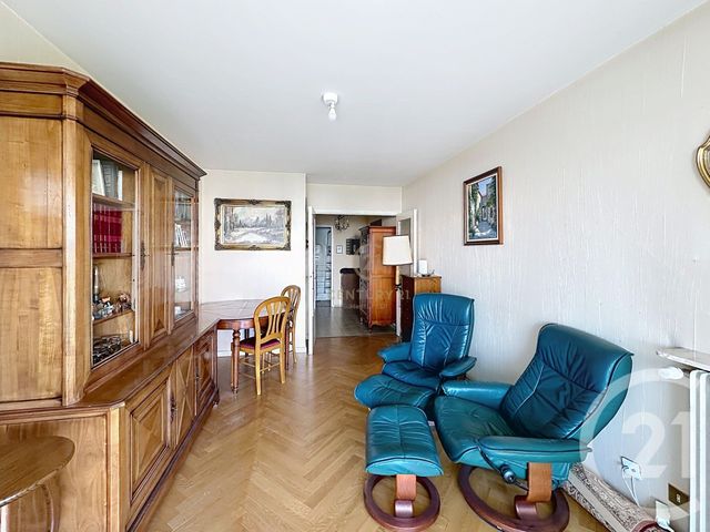 Appartement F3 à vendre - 3 pièces - 67.0 m2 - STE FOY LES LYON - 69 - RHONE-ALPES - Century 21 Hestia Ldi