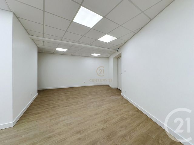 divers à louer - 88.06 m2 - ST LAURENT D AGNY - 69 - RHONE-ALPES - Century 21 Hestia Ldi