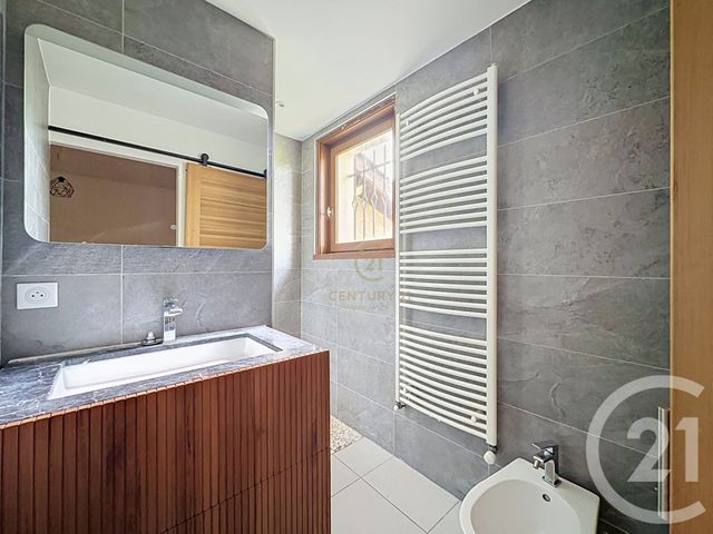 maison à vendre - 4 pièces - 100.0 m2 - DECINES CHARPIEU - 69 - RHONE-ALPES - Century 21 Hestia Ldi