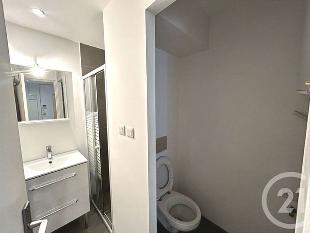 Appartement F2 à louer - 2 pièces - 29.0 m2 - SIMANDRES - 69 - RHONE-ALPES - Century 21 Hestia Ldi