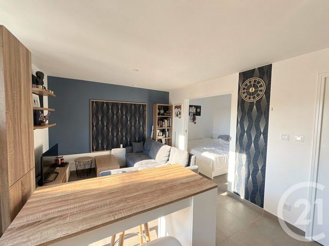 Appartement F2 à louer - 2 pièces - 29.0 m2 - SIMANDRES - 69 - RHONE-ALPES - Century 21 Hestia Ldi