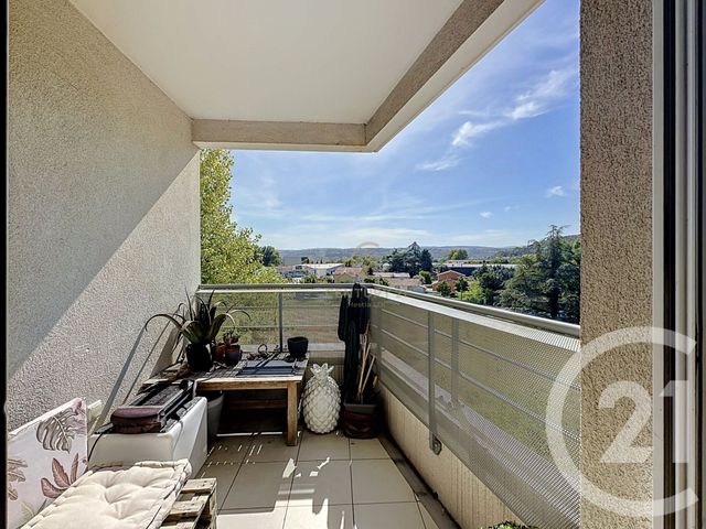 Appartement T3 à vendre - 4 pièces - 62.0 m2 - GRIGNY - 69 - RHONE-ALPES - Century 21 Hestia Ldi